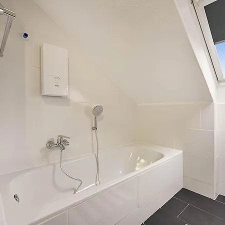 Apartmán Mola Apartments-klimaanlage-seeblick-5 Pers-naehe Ambulanticum *